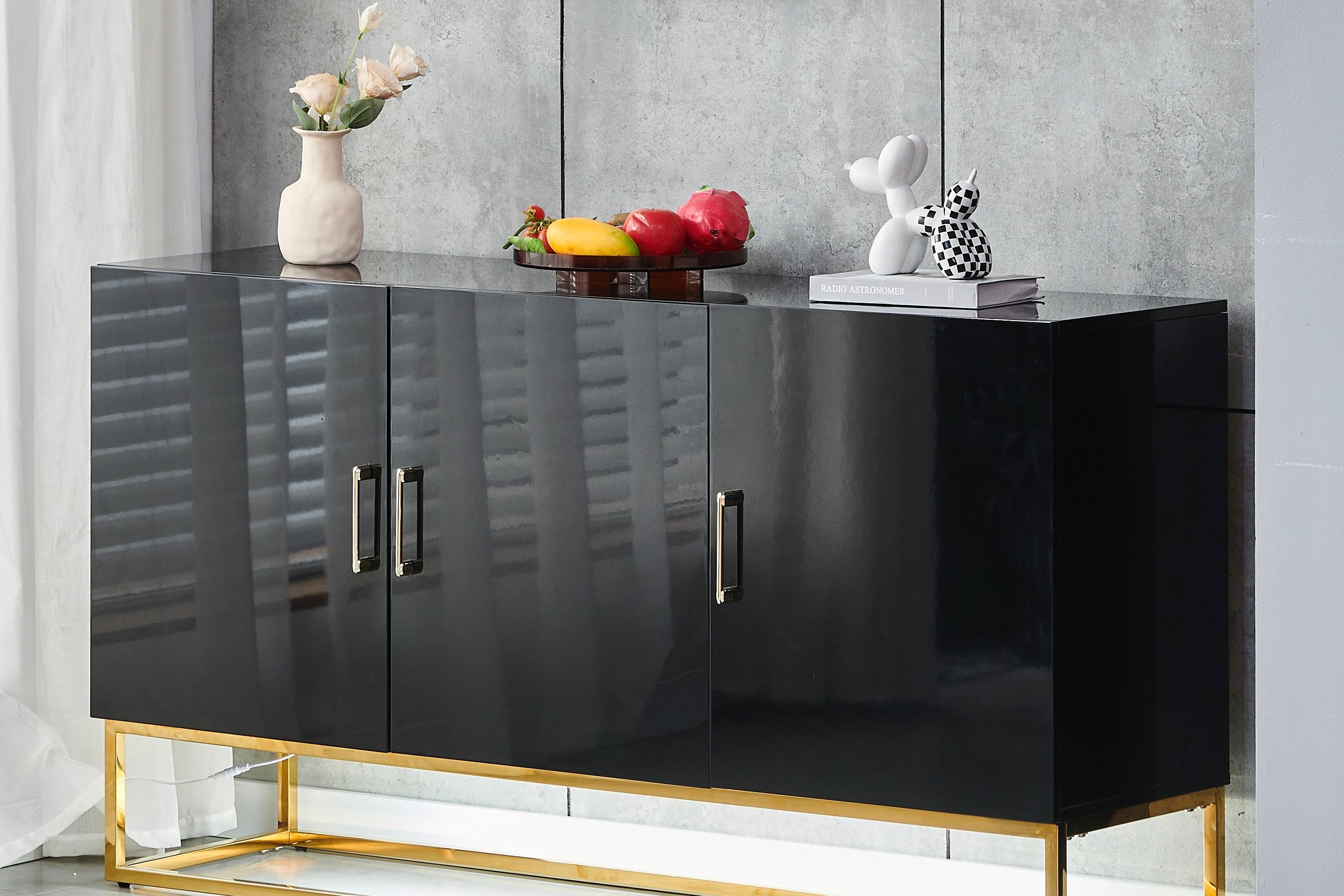 Buffet Alya Bois Laqué Noir Pieds Dorés